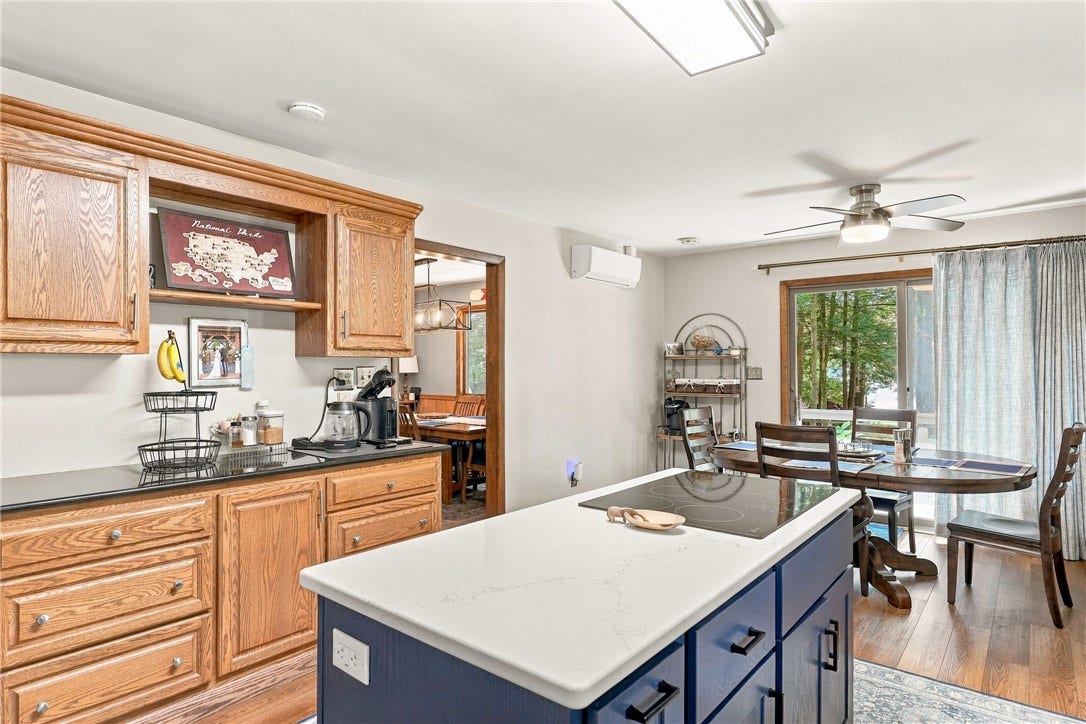 182 South Peninsula Drive, Central City, PA 15926