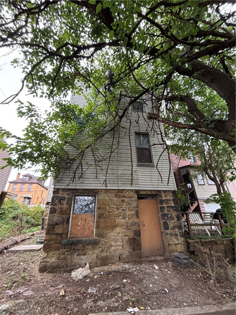 2118 Rockledge St, Pittsburgh, PA 15212