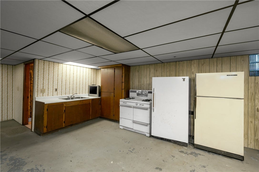 119 Marshall Dr, Renfrew, PA 16053 119 Marshall Dr, Renfrew, PA 16053