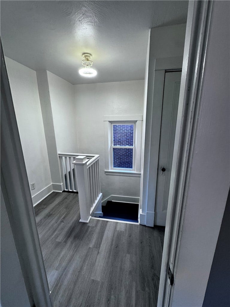 2308 Starkamp St, Pittsburgh, PA 15226 2308 Starkamp St, Pittsburgh, PA 15226