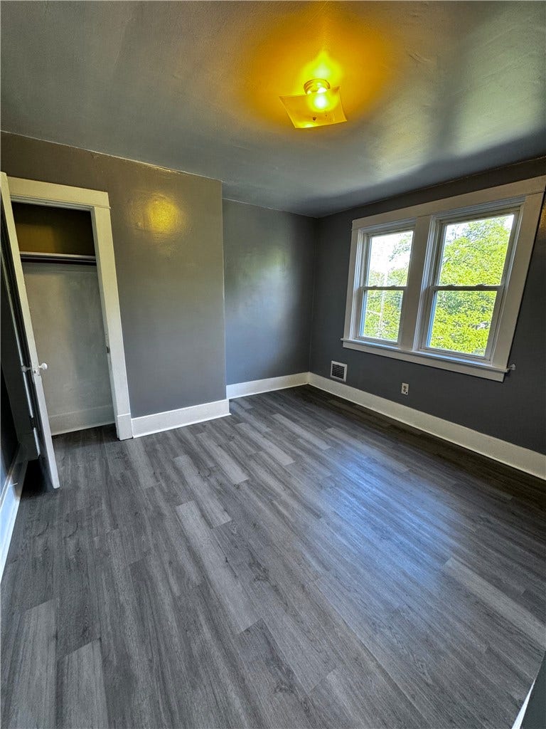2308 Starkamp St, Pittsburgh, PA 15226 2308 Starkamp St, Pittsburgh, PA 15226