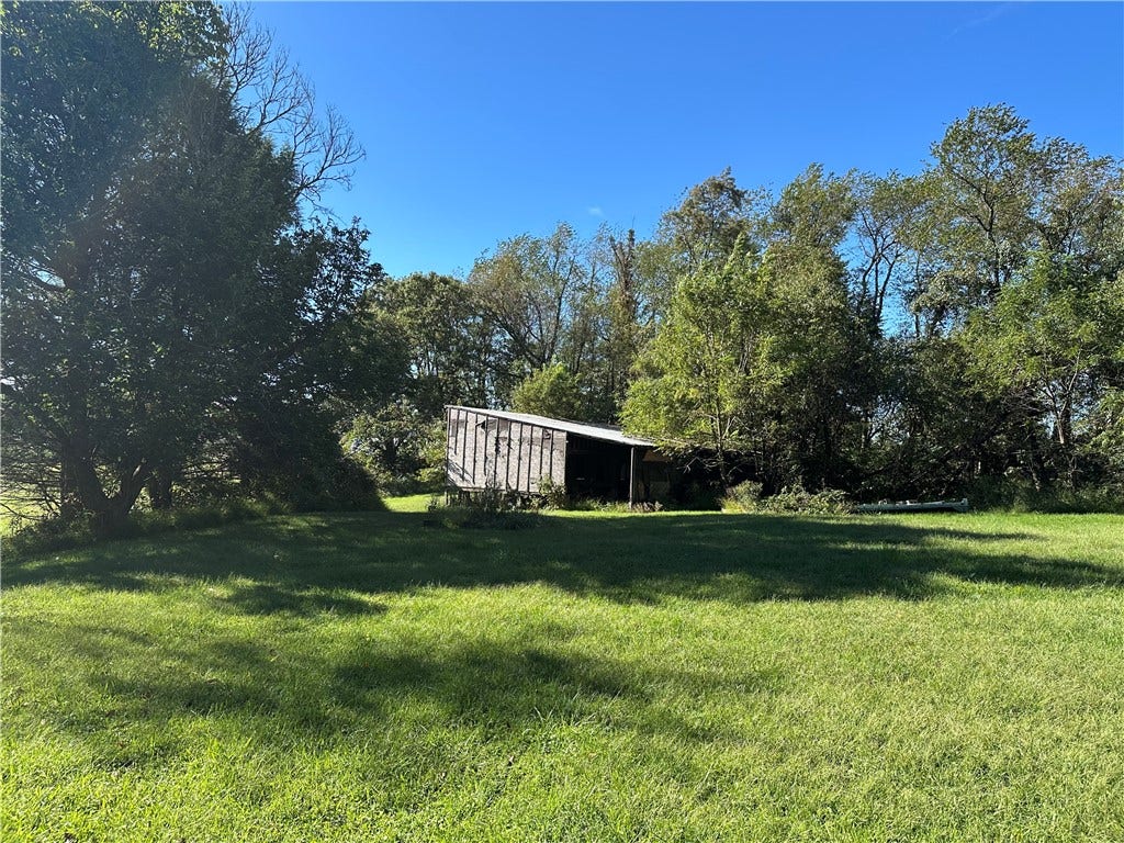 1159 McConnell Rd, Blairsville, PA 15717 Barn