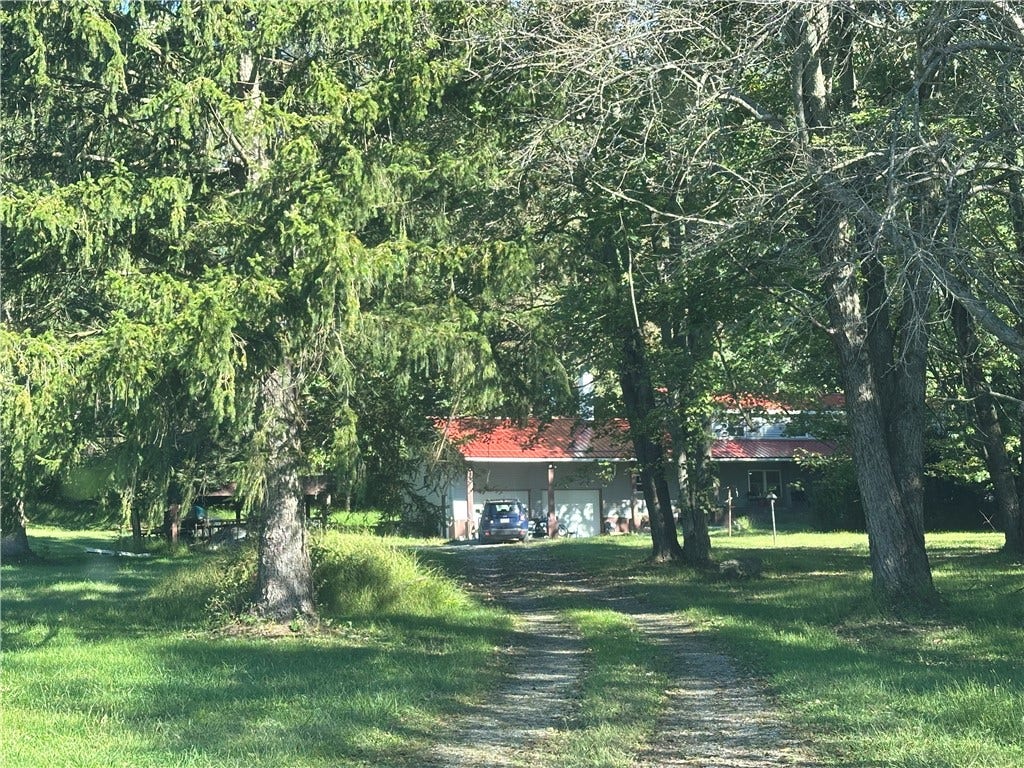 1159 McConnell Rd, Blairsville, PA 15717 1159 McConnell Rd, Blairsville, PA 15717