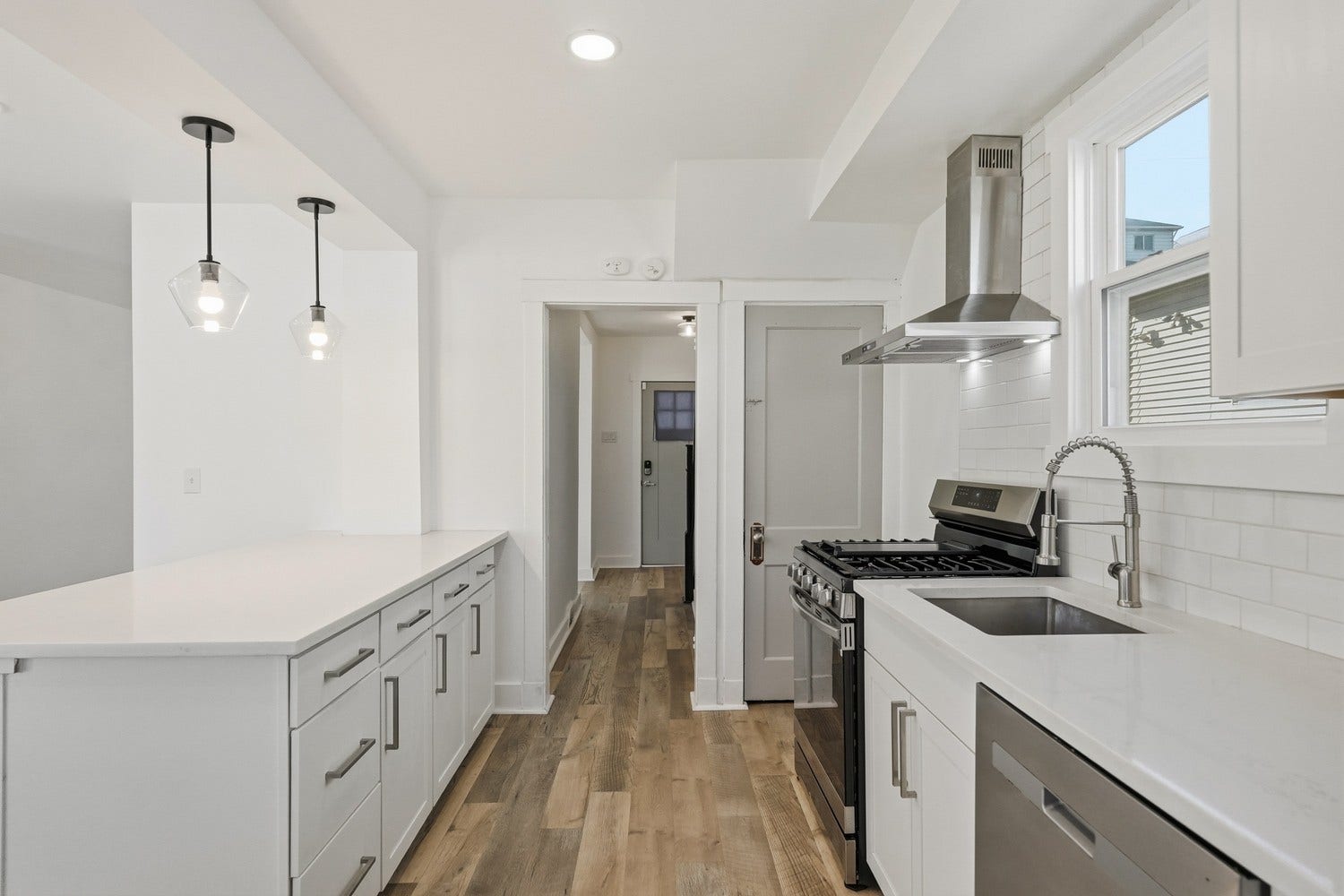 2435 Perry Street, Pittsburgh, PA 15219 2435 Perry Street, Pittsburgh, PA 15219