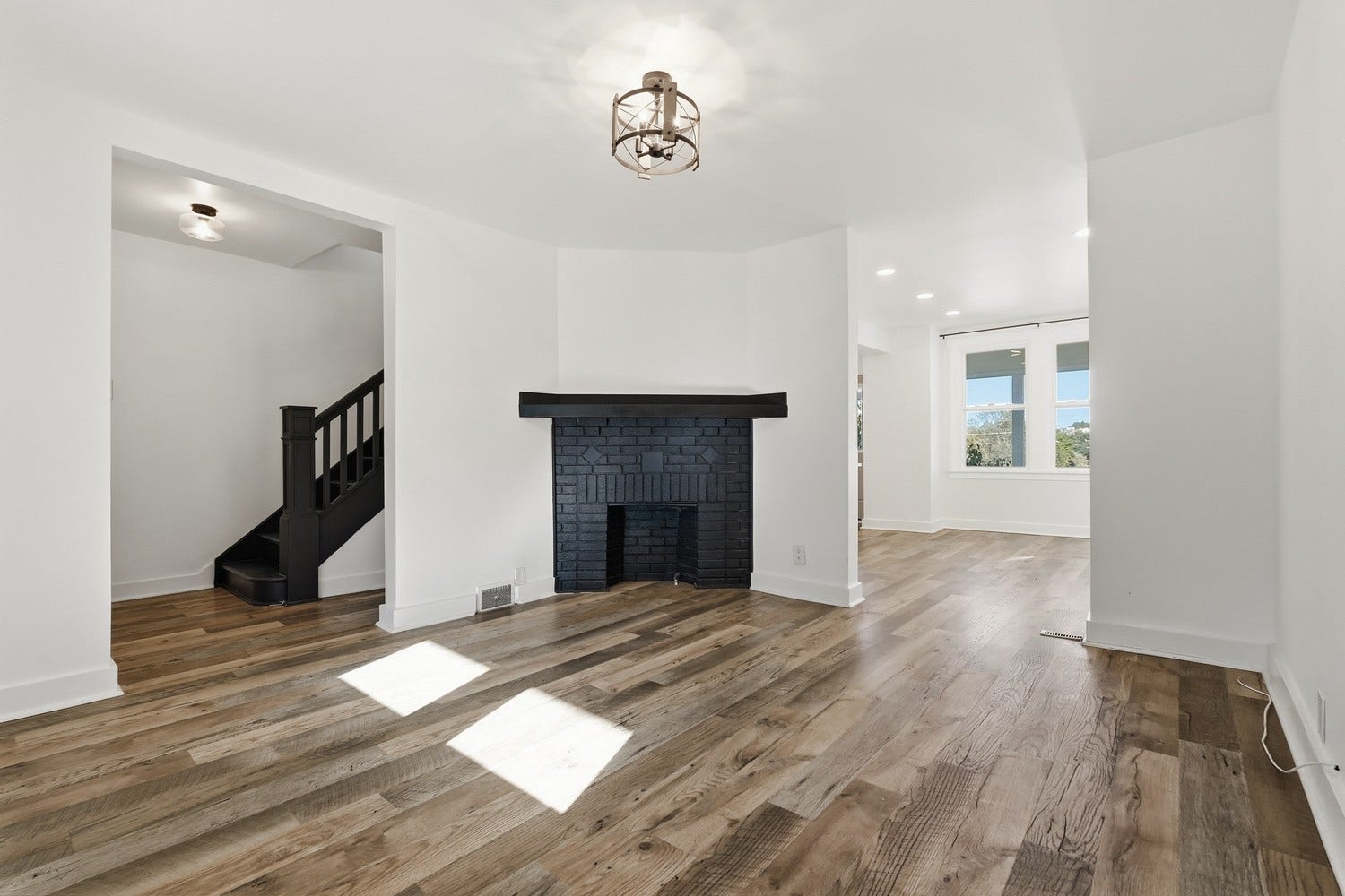 2435 Perry Street, Pittsburgh, PA 15219 2435 Perry Street, Pittsburgh, PA 15219