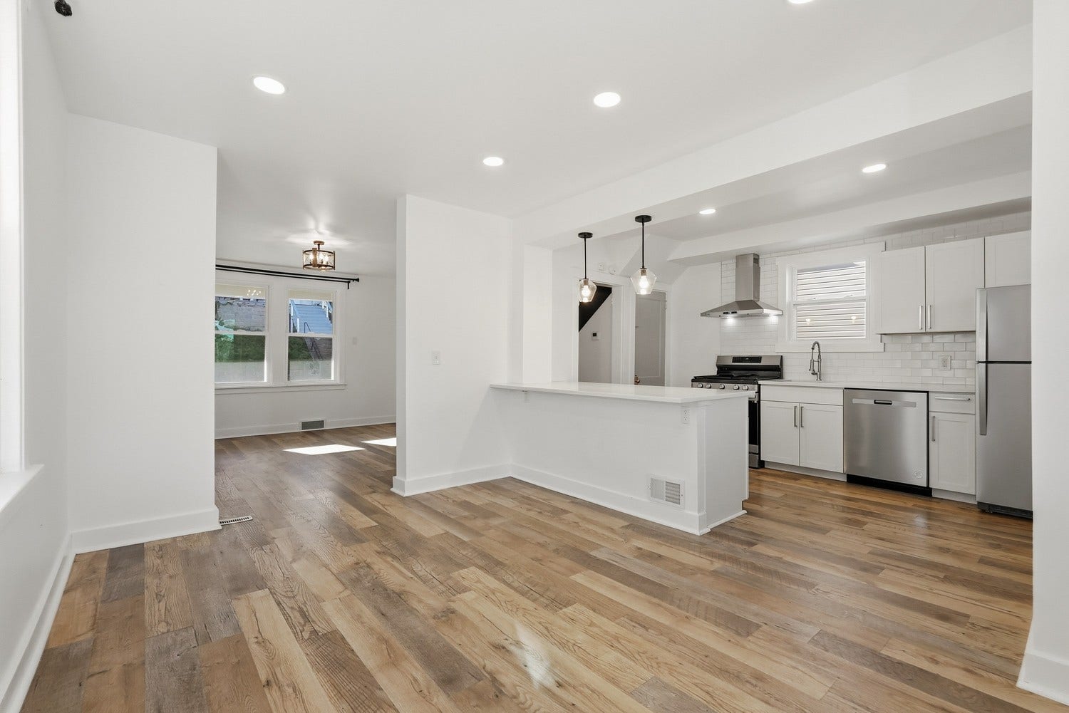 2435 Perry Street, Pittsburgh, PA 15219 2435 Perry Street, Pittsburgh, PA 15219