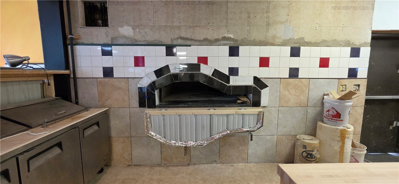 210 S Ray St, New Castle, PA 16101 210 S Ray St, New Castle, PA 16101