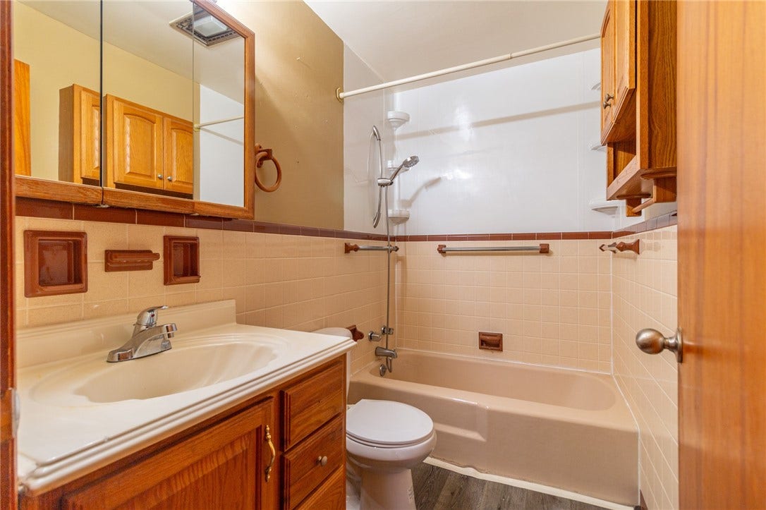 323 Indiana Ave, Avonmore, PA 15618 323 Indiana Ave, Avonmore, PA 15618