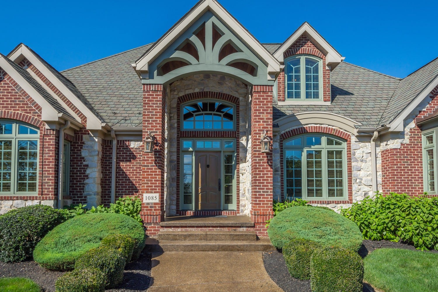 1085 St Mellion Drive, Presto, PA 15142
