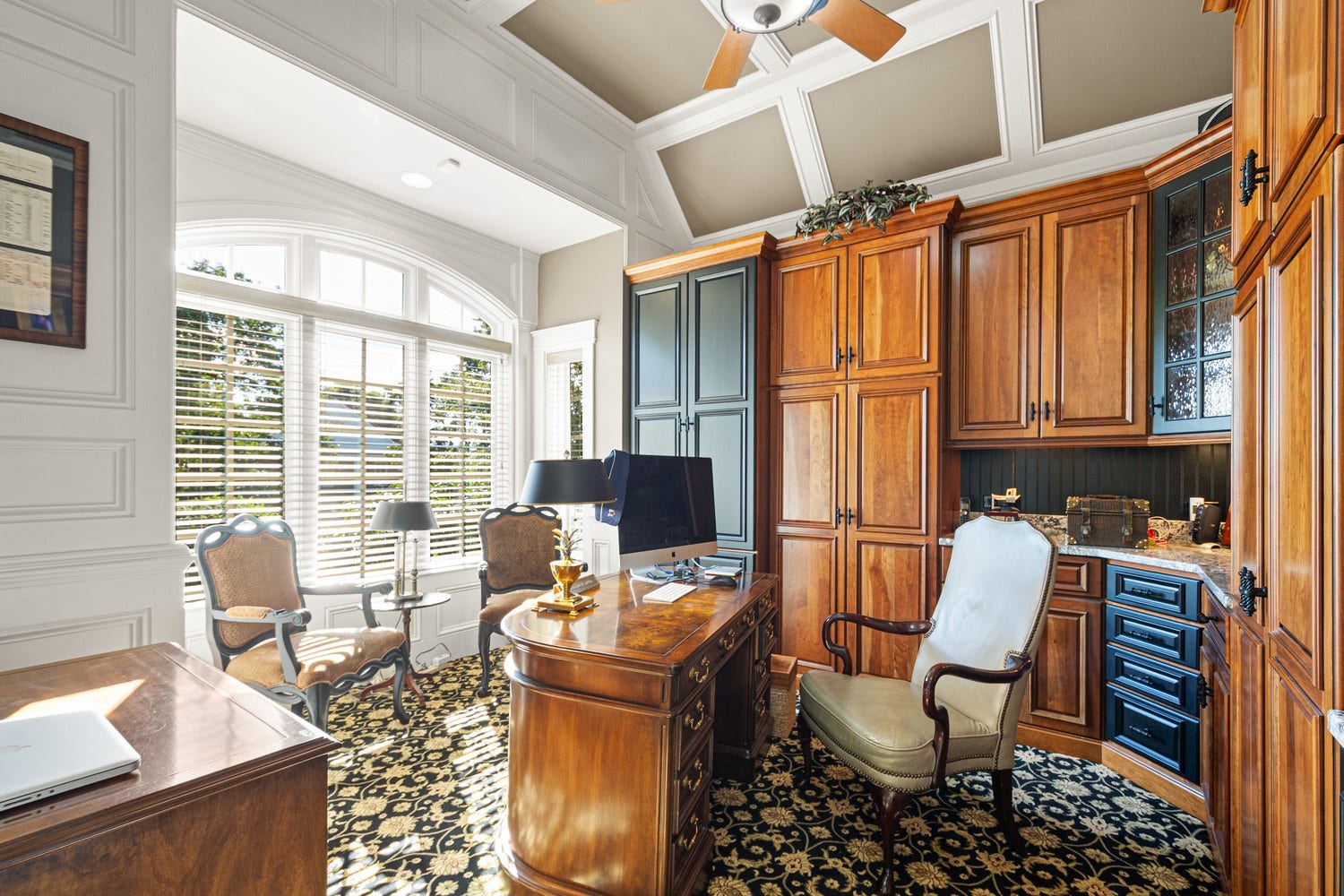 1085 St Mellion Drive, Presto, PA 15142