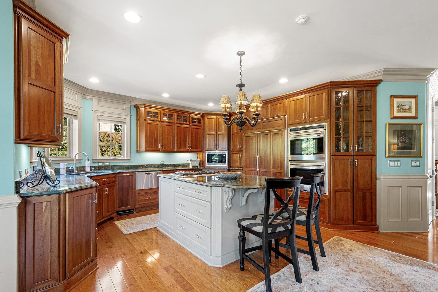 1085 St Mellion Drive, Presto, PA 15142