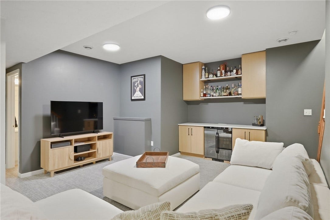 217 Windham Ln, Mars, PA 16046 217 Windham Ln, Mars, PA 16046