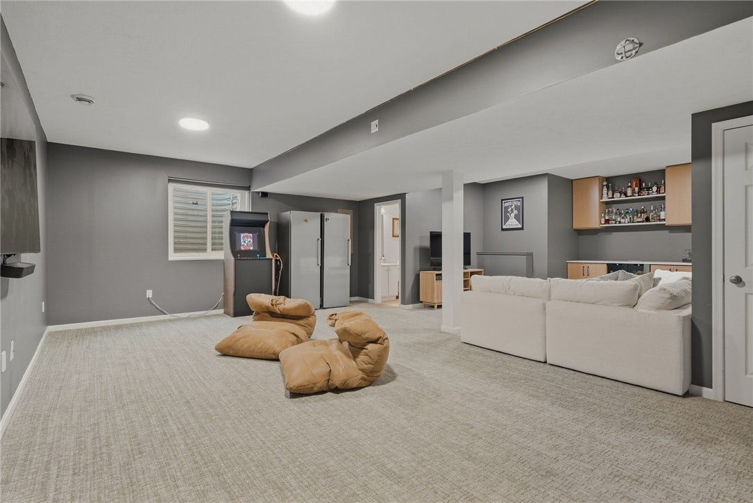 217 Windham Ln, Mars, PA 16046 217 Windham Ln, Mars, PA 16046