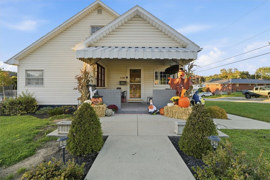 1115 Brown St, Rostraver Twp, PA 15012 1115 Brown St, Rostraver Twp, PA 15012