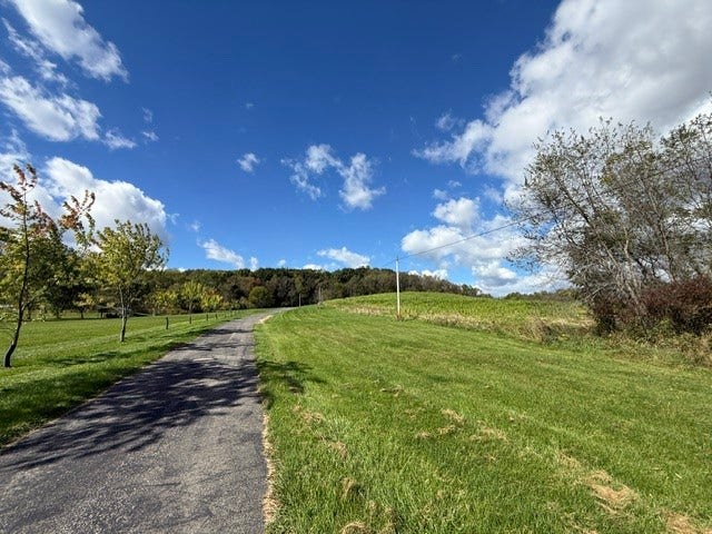 446 Monroe Rd, Sarver, PA 16055