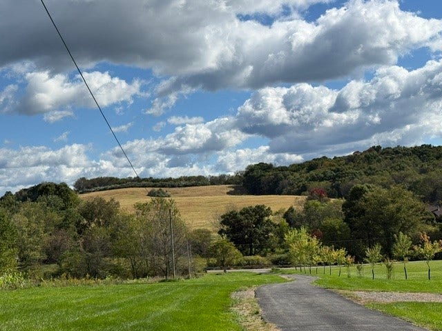 446 Monroe Rd, Sarver, PA 16055