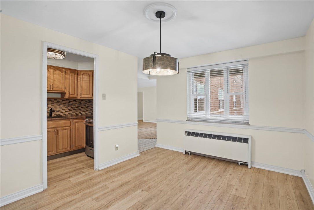 4601 Fifth, #521, Pittsburgh, PA 15213 4601 Fifth, #521, Pittsburgh, PA 15213