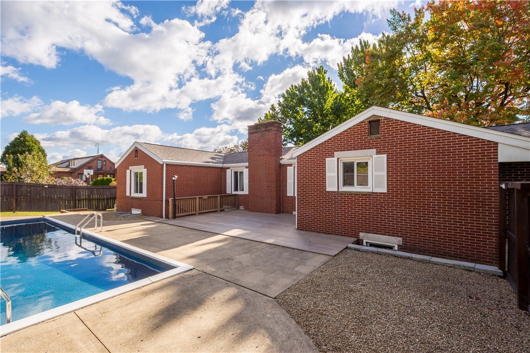2724 20th Street Ext, Beaver Falls, PA 15010 2724 20th Street Ext, Beaver Falls, PA 15010