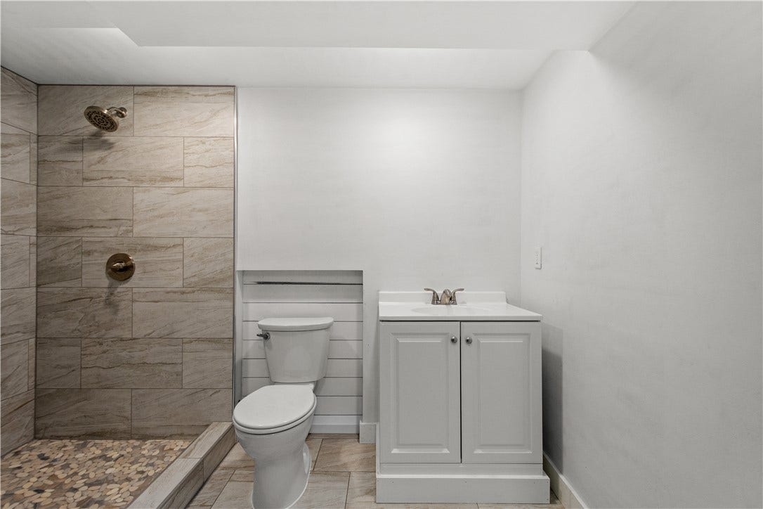 2724 20th Street Ext, Beaver Falls, PA 15010 lower level bath