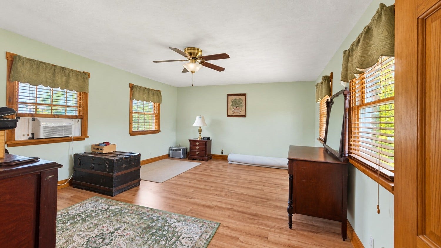 223 Elm Street, East Vandergrift, PA 15629 223 Elm Street, East Vandergrift, PA 15629