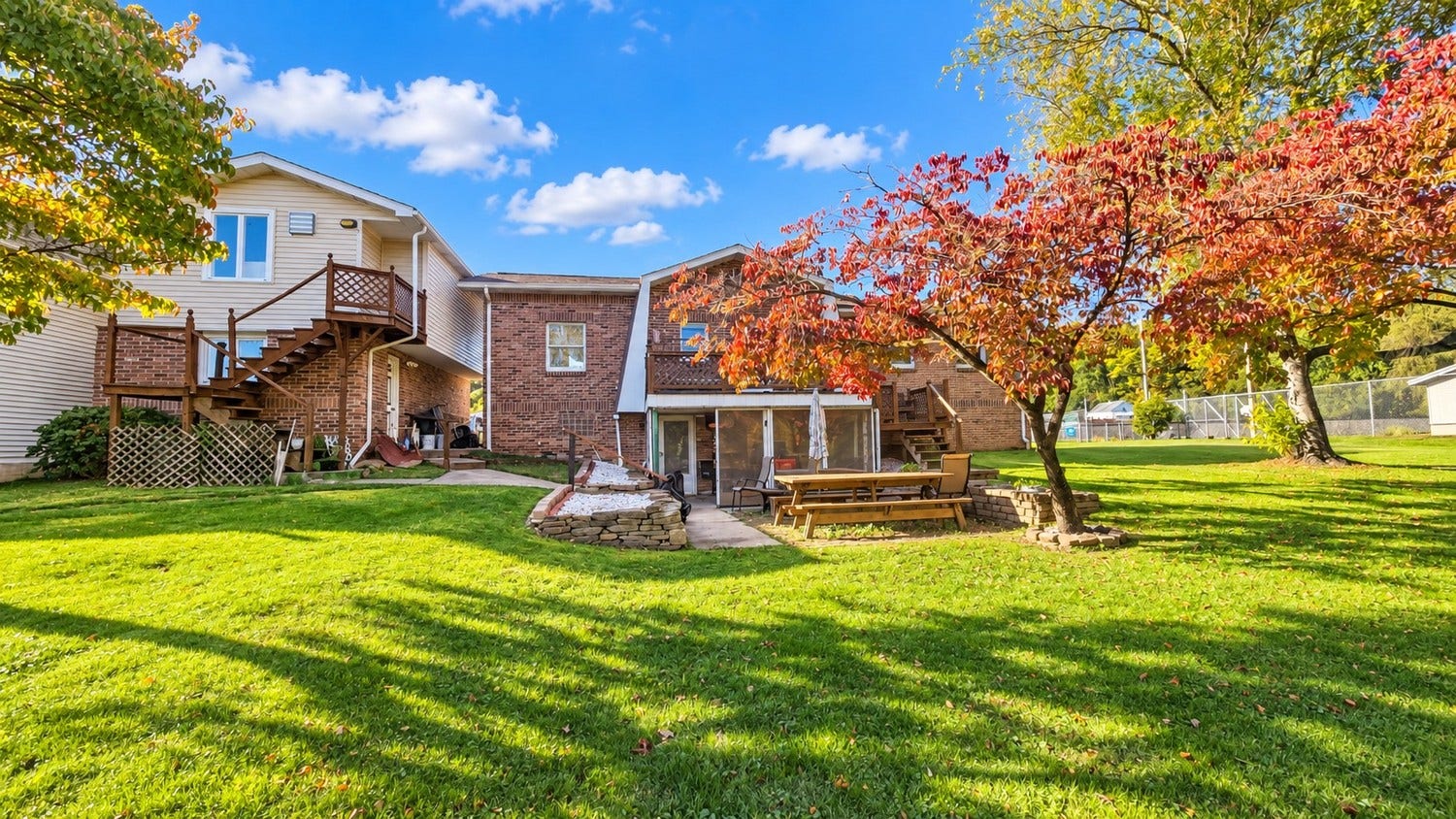 223 Elm Street, East Vandergrift, PA 15629 223 Elm Street, East Vandergrift, PA 15629