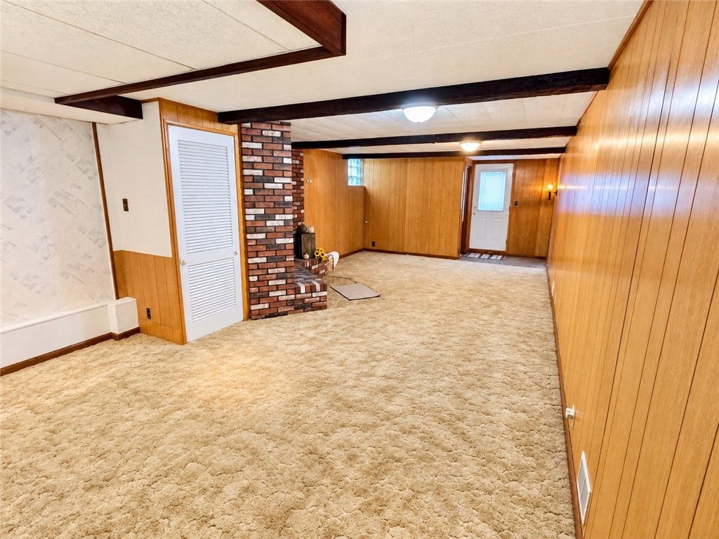 321 Comanche Dr, Belle Vernon, PA 15012 Game Room Lower Level
