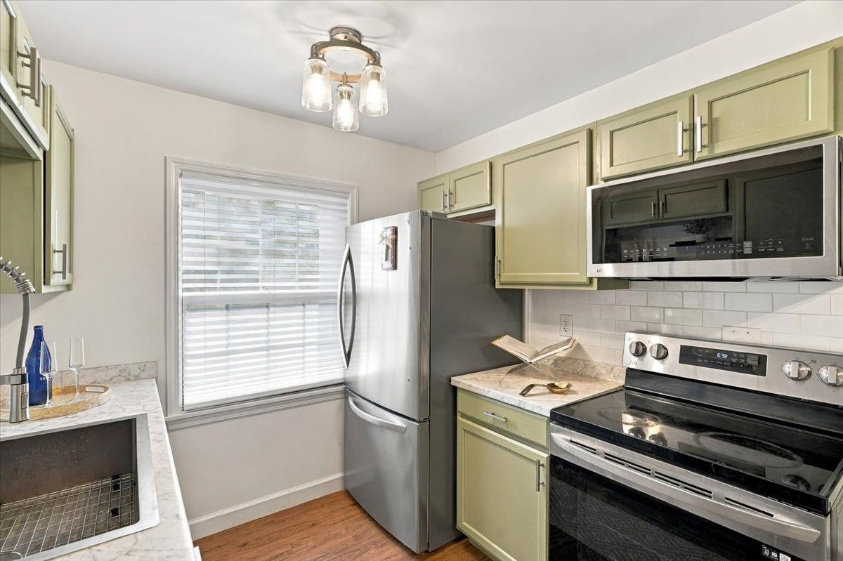 640 Carriage Circle, Pittsburgh, PA 15205