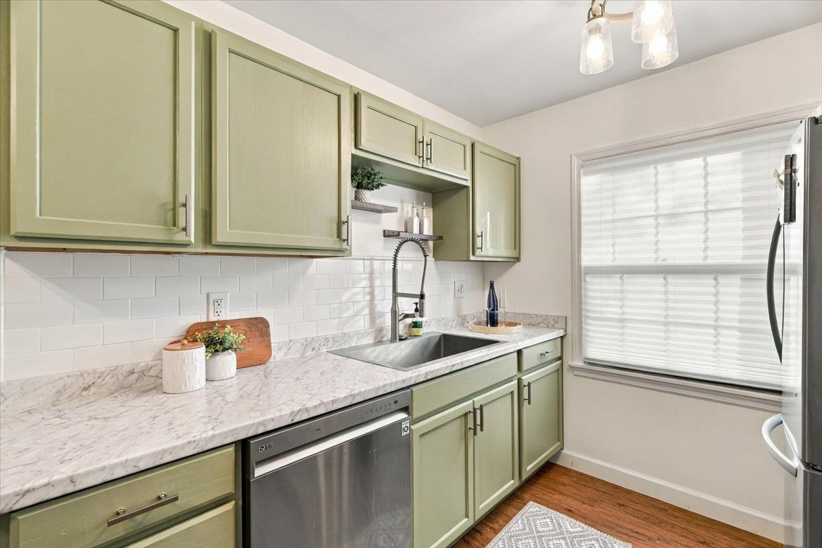 640 Carriage Circle, Pittsburgh, PA 15205