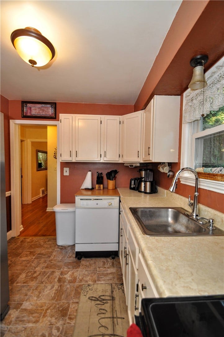 2403 Longcrest Ave, Bethel Park, PA 15102 2403 Longcrest Ave, Bethel Park, PA 15102