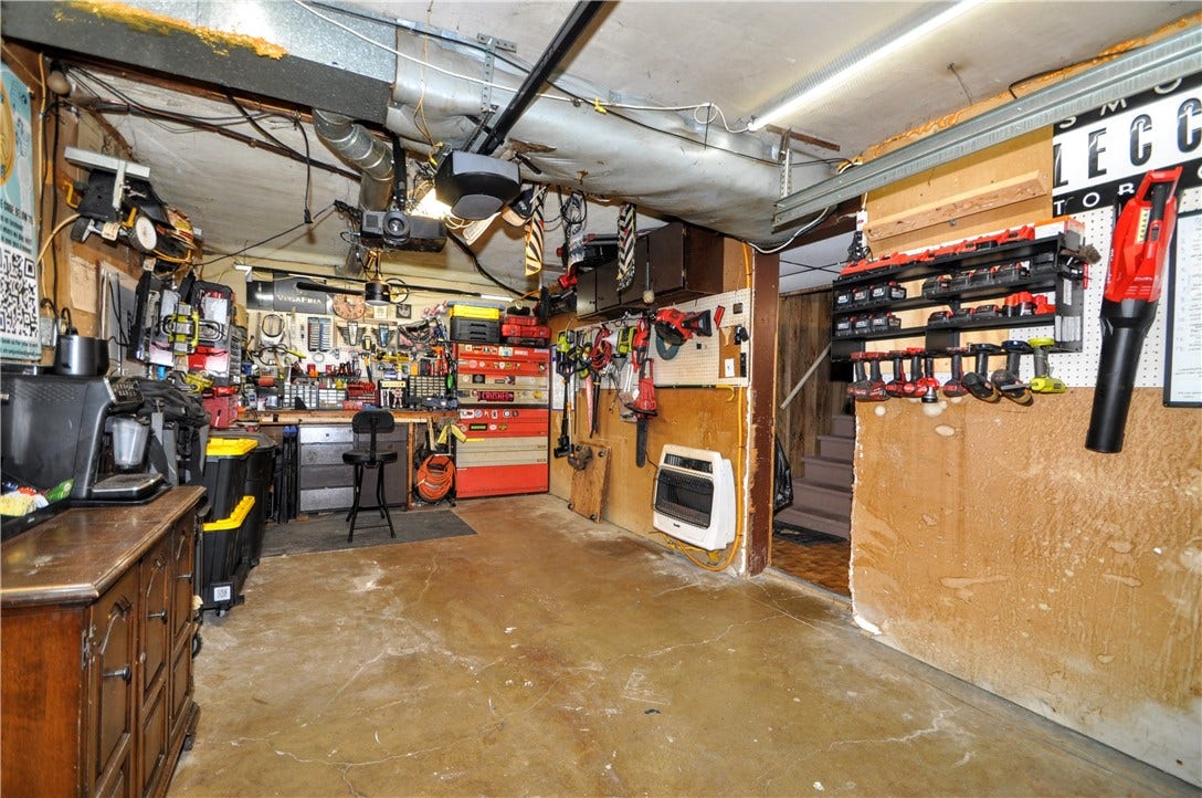 2403 Longcrest Ave, Bethel Park, PA 15102 2403 Longcrest Ave, Bethel Park, PA 15102