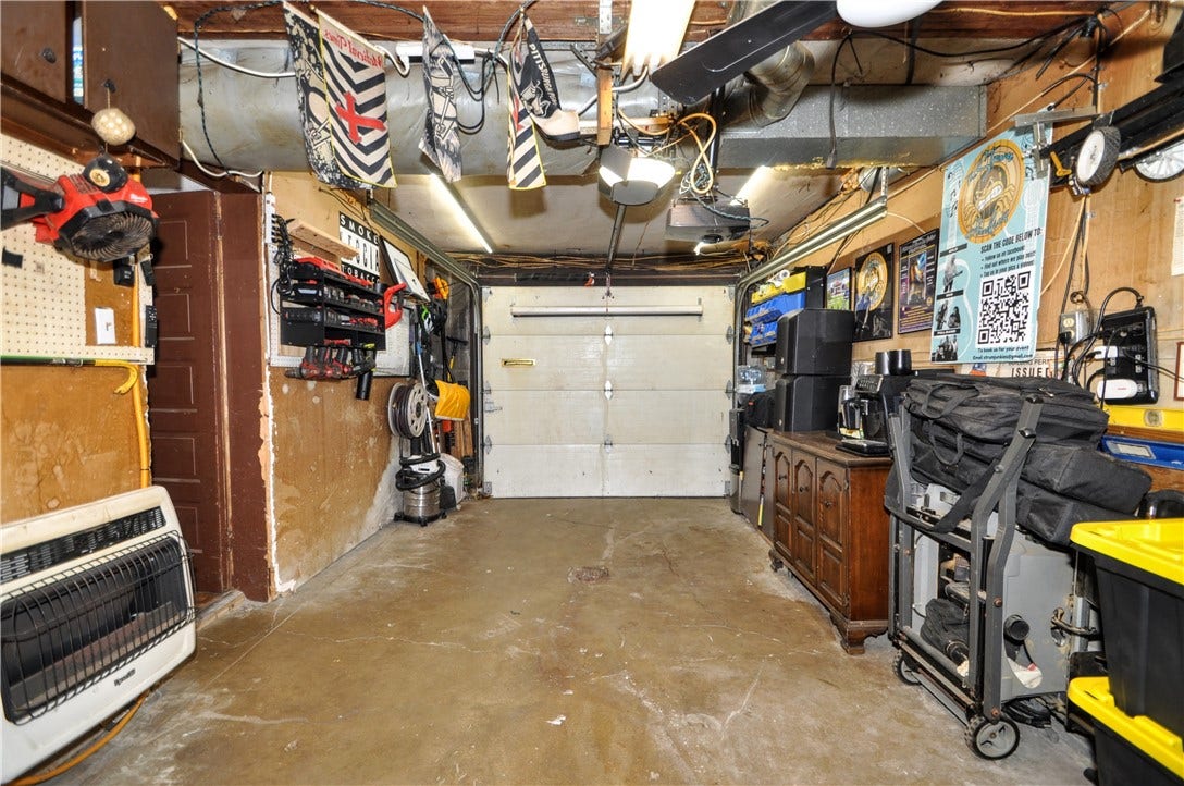 2403 Longcrest Ave, Bethel Park, PA 15102 2403 Longcrest Ave, Bethel Park, PA 15102