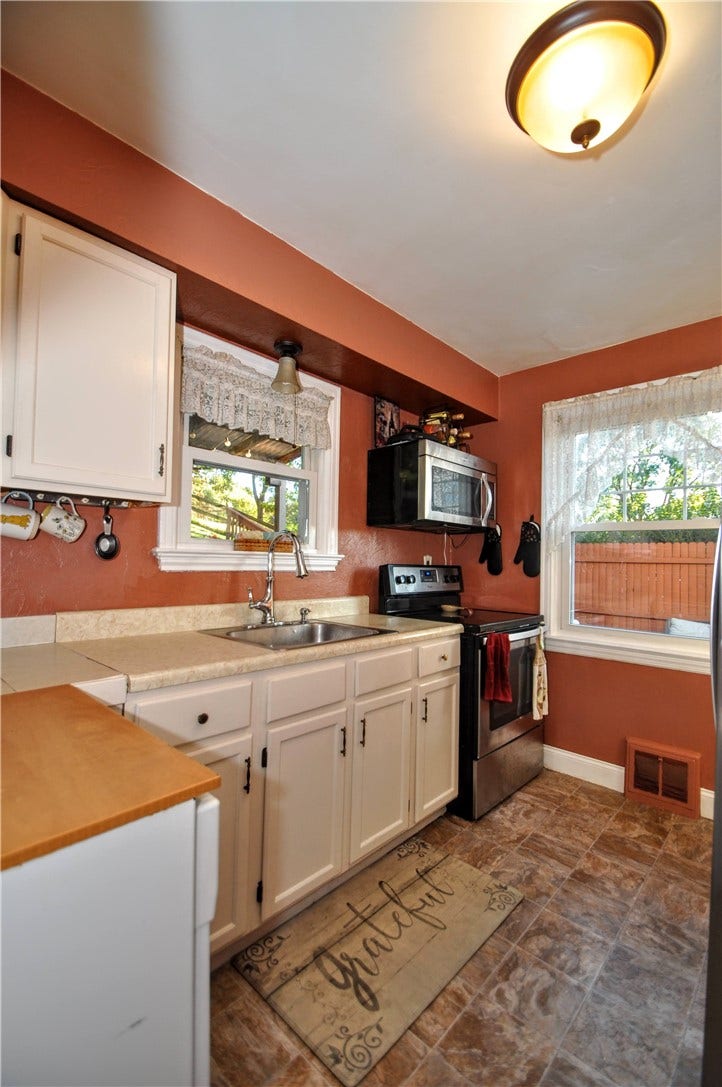 2403 Longcrest Ave, Bethel Park, PA 15102 2403 Longcrest Ave, Bethel Park, PA 15102