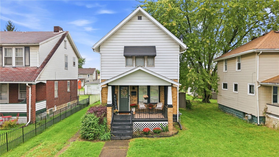 662 Stambaugh Ave, Sharon, PA 16146 662 Stambaugh Ave, Sharon, PA 16146