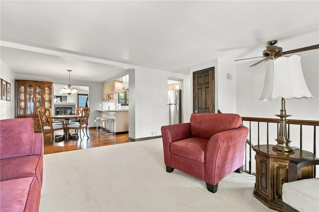 134 Mayer Drive, Oakdale, PA 15071 134 Mayer Drive, Oakdale, PA 15071