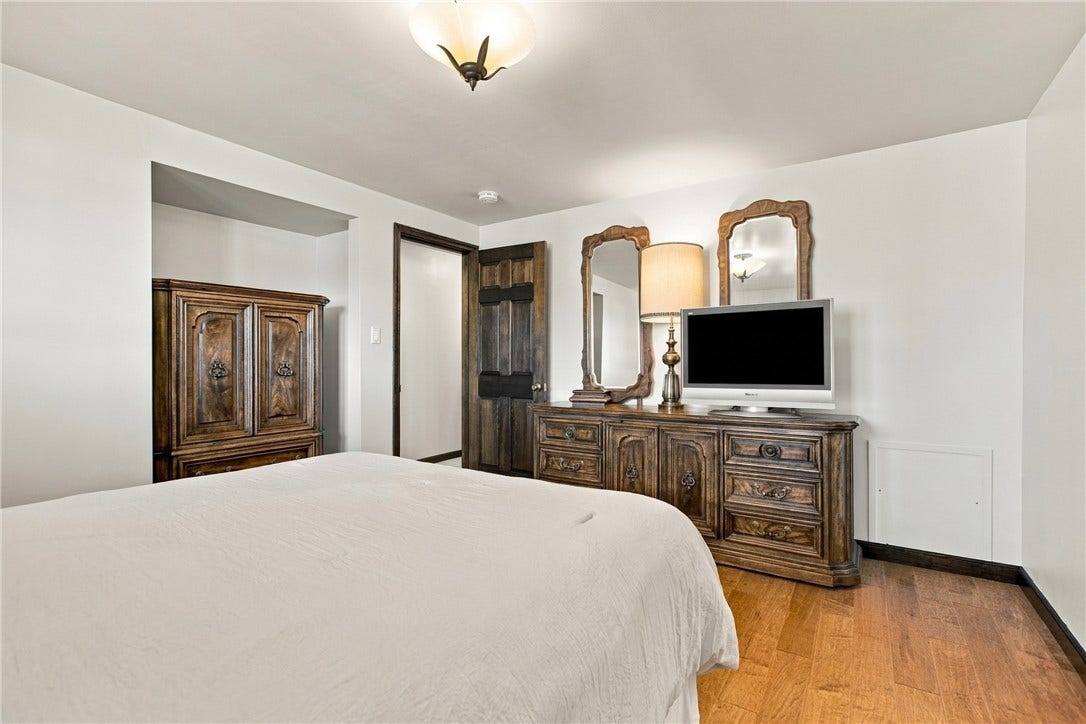 134 Mayer Drive, Oakdale, PA 15071 134 Mayer Drive, Oakdale, PA 15071