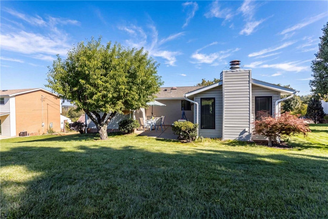 134 Mayer Drive, Oakdale, PA 15071 134 Mayer Drive, Oakdale, PA 15071