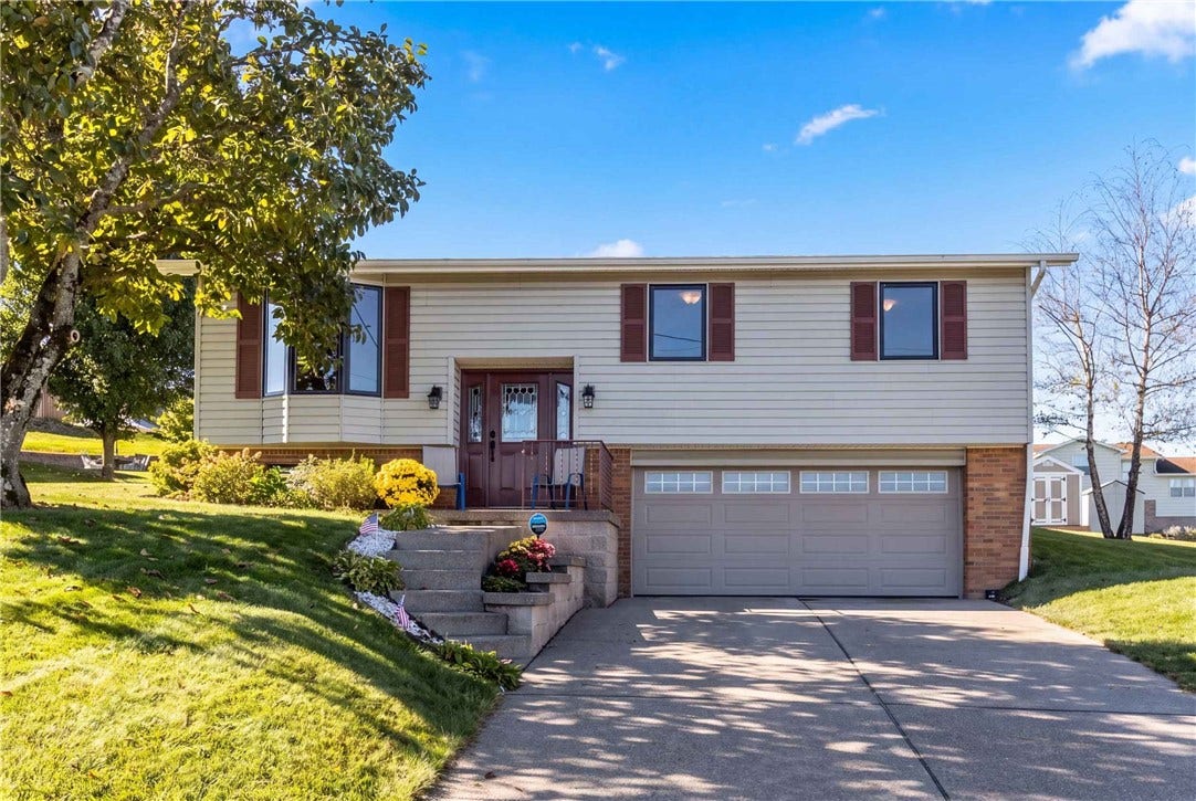 134 Mayer Drive, Oakdale, PA 15071 134 Mayer Drive, Oakdale, PA 15071