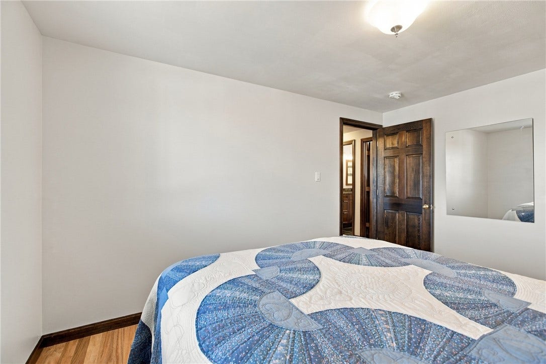 134 Mayer Drive, Oakdale, PA 15071 134 Mayer Drive, Oakdale, PA 15071