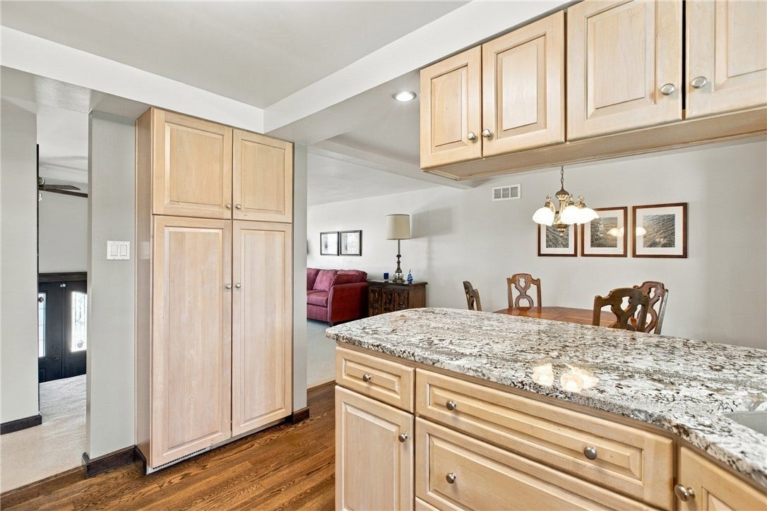 134 Mayer Drive, Oakdale, PA 15071 134 Mayer Drive, Oakdale, PA 15071