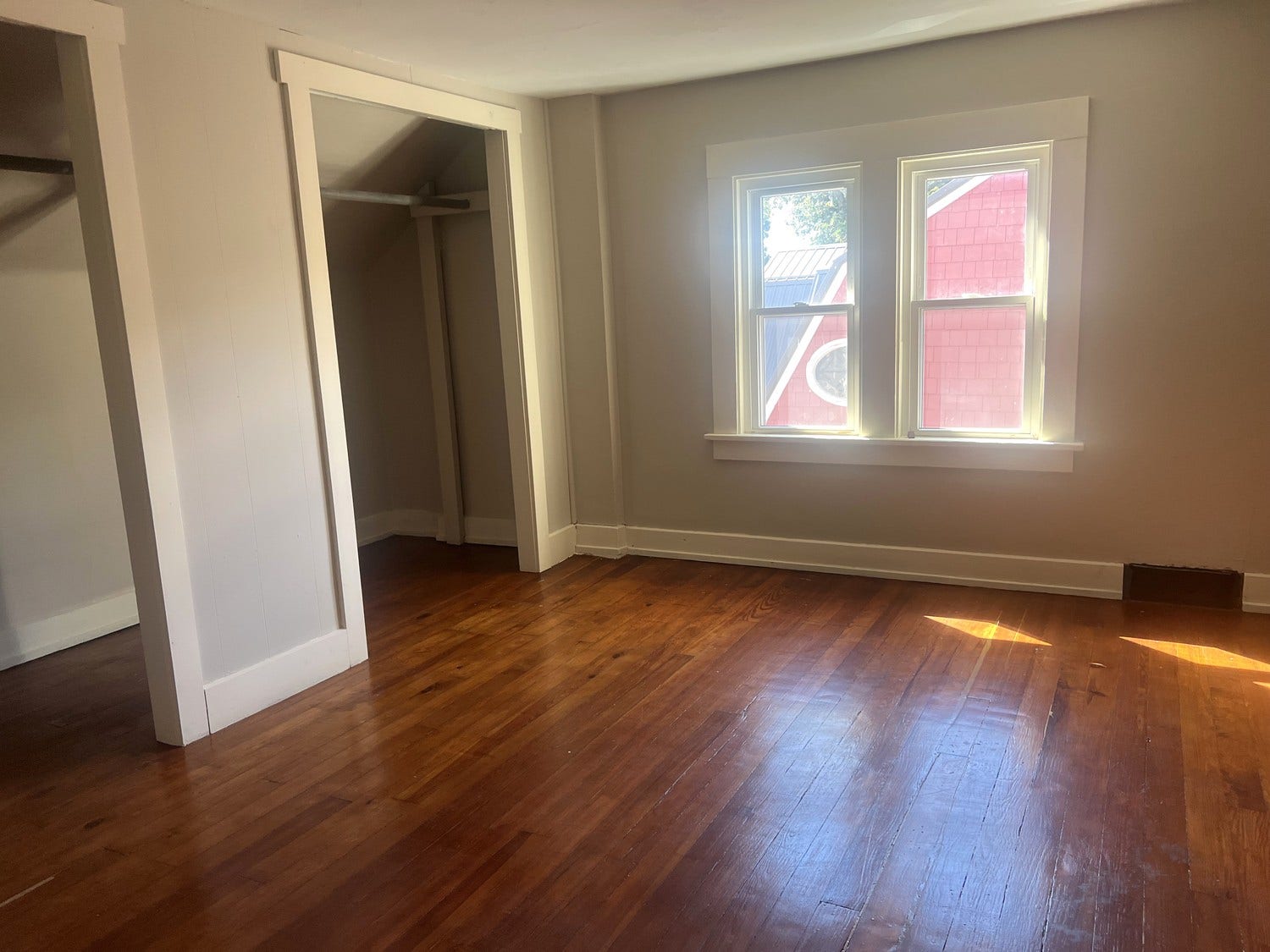 317 EAST Street, New Castle, PA 16101 317 EAST Street, New Castle, PA 16101