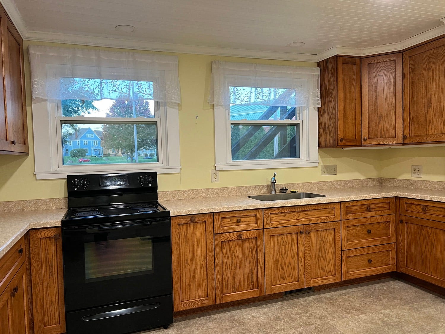 317 EAST Street, New Castle, PA 16101 317 EAST Street, New Castle, PA 16101