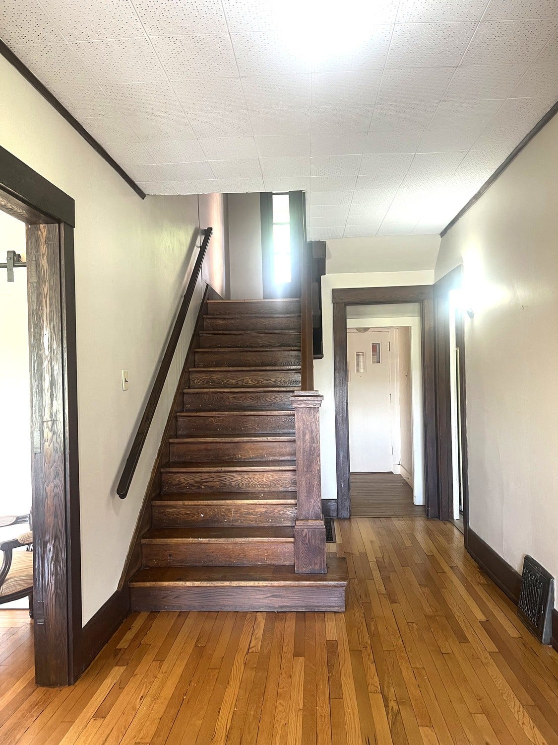 317 EAST Street, New Castle, PA 16101 317 EAST Street, New Castle, PA 16101