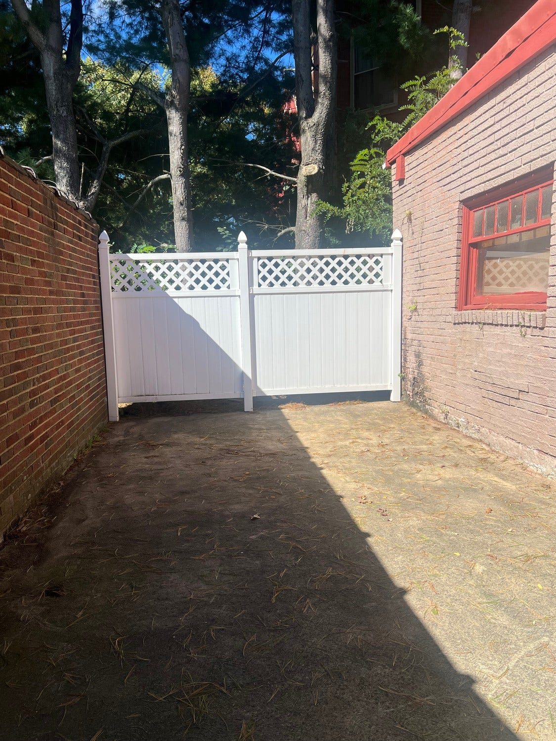 317 EAST Street, New Castle, PA 16101 317 EAST Street, New Castle, PA 16101