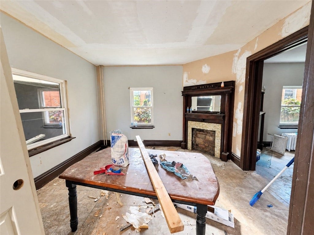 409 Prospect Ave, Donora, PA 15033 409 Prospect Ave, Donora, PA 15033