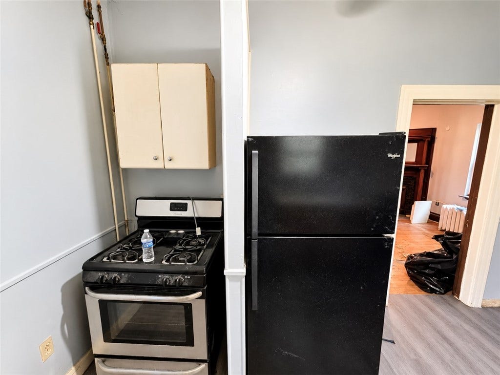 409 Prospect Ave, Donora, PA 15033 409 Prospect Ave, Donora, PA 15033