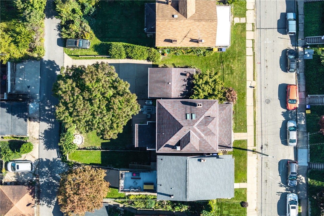 3242 Latonia Ave, Pittsburgh, PA 15216 3242 Latonia Ave, Pittsburgh, PA 15216