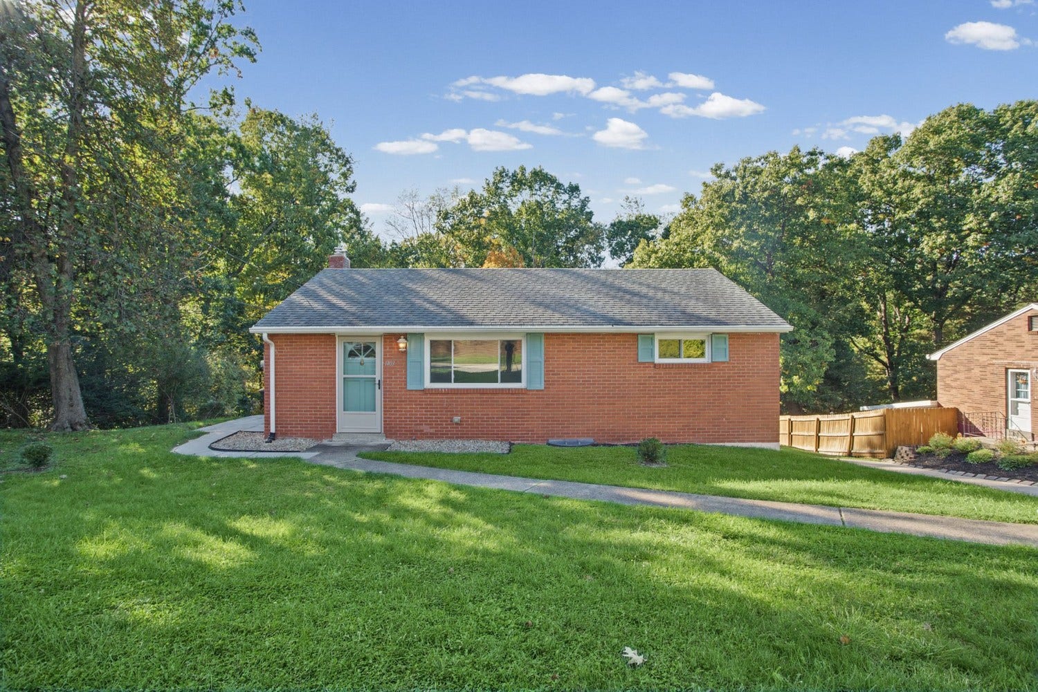 1403 Lakeside Drive, Allison Park, PA 15101 1403 Lakeside Drive, Allison Park, PA 15101