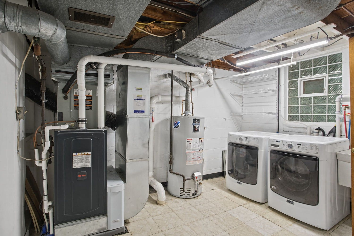 1403 Lakeside Drive, Allison Park, PA 15101 1403 Lakeside Drive, Allison Park, PA 15101