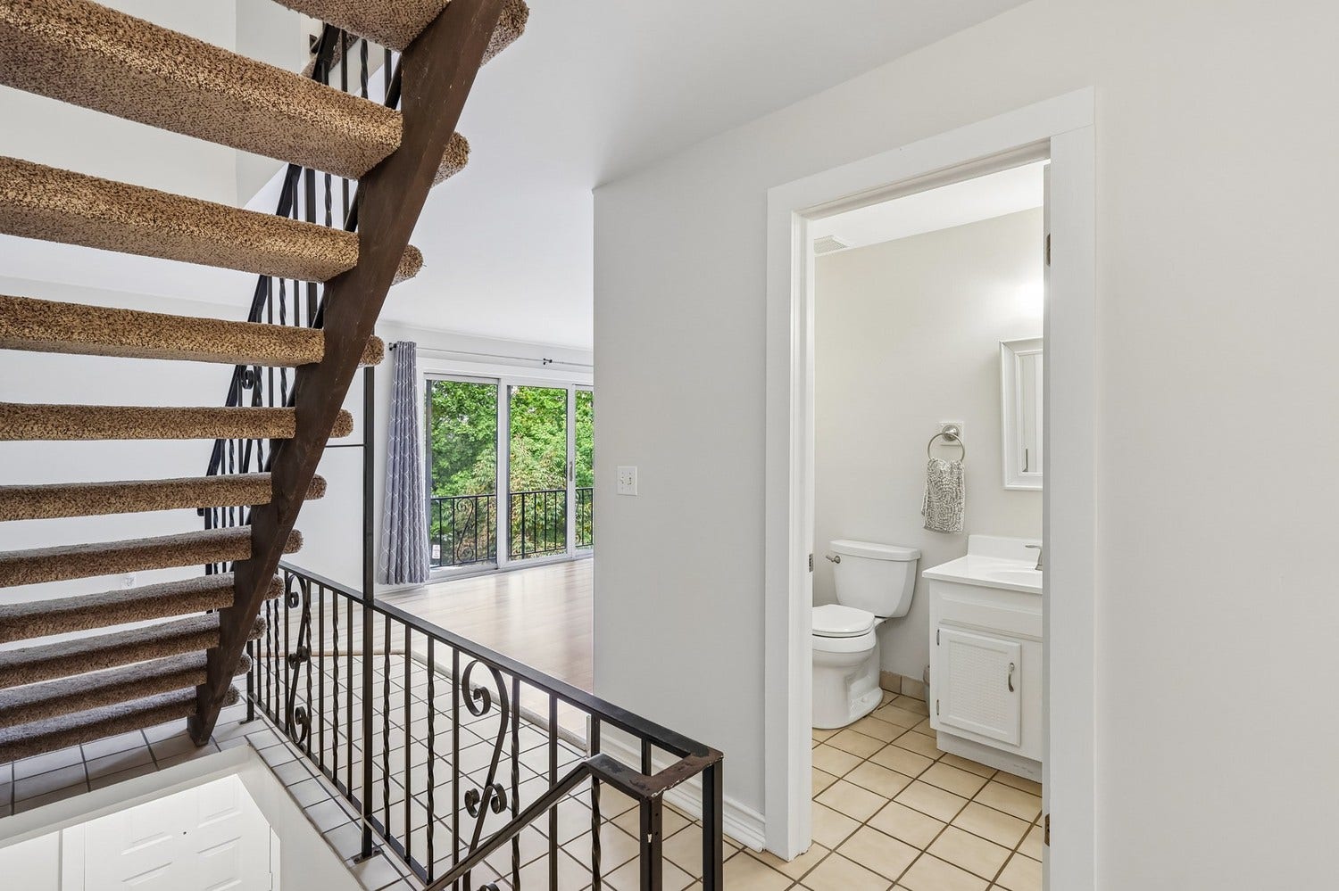 456 Allenberry Drive, Pittsburgh, PA 15237 456 Allenberry Drive, Pittsburgh, PA 15237