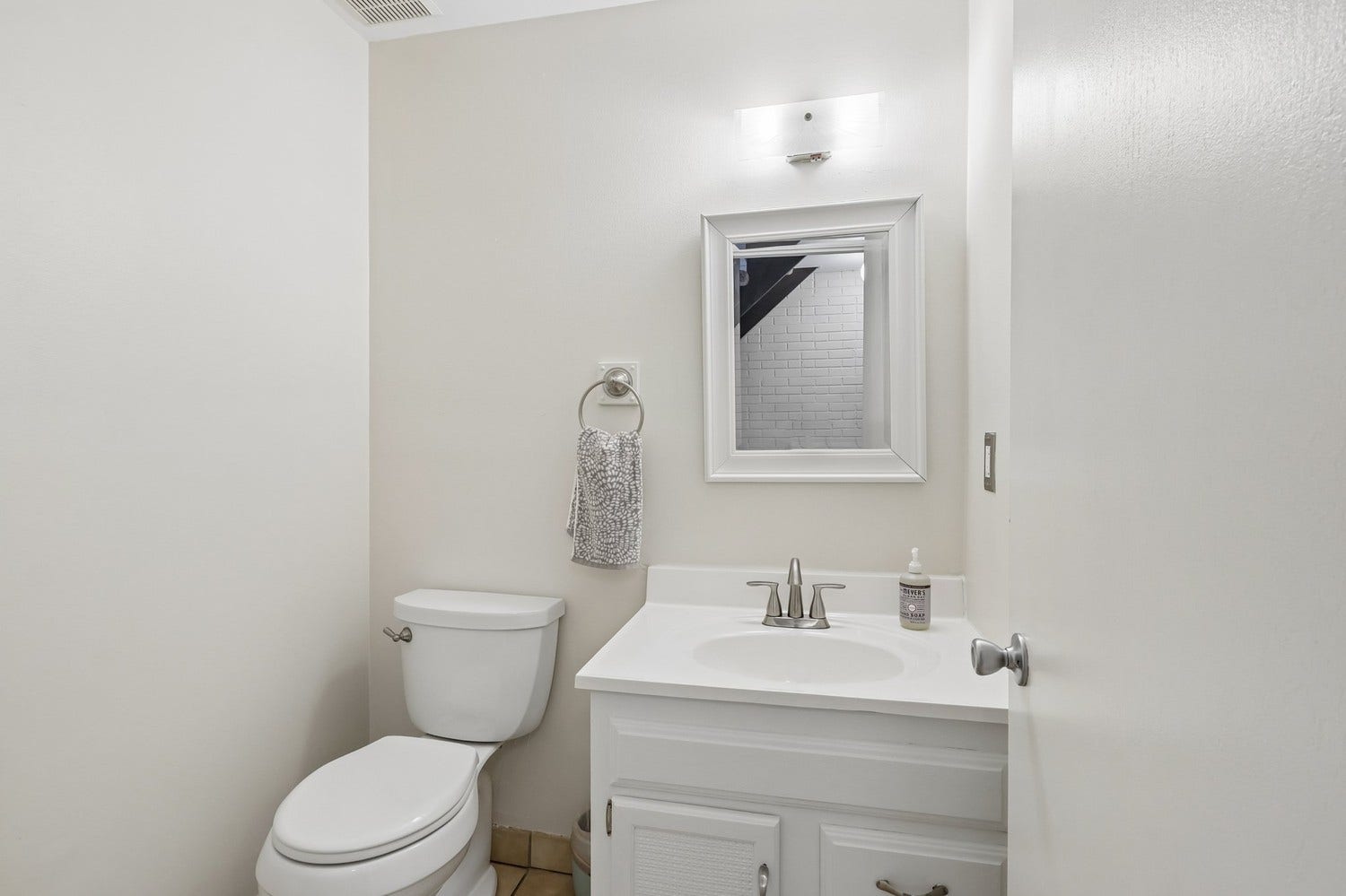 456 Allenberry Drive, Pittsburgh, PA 15237 456 Allenberry Drive, Pittsburgh, PA 15237